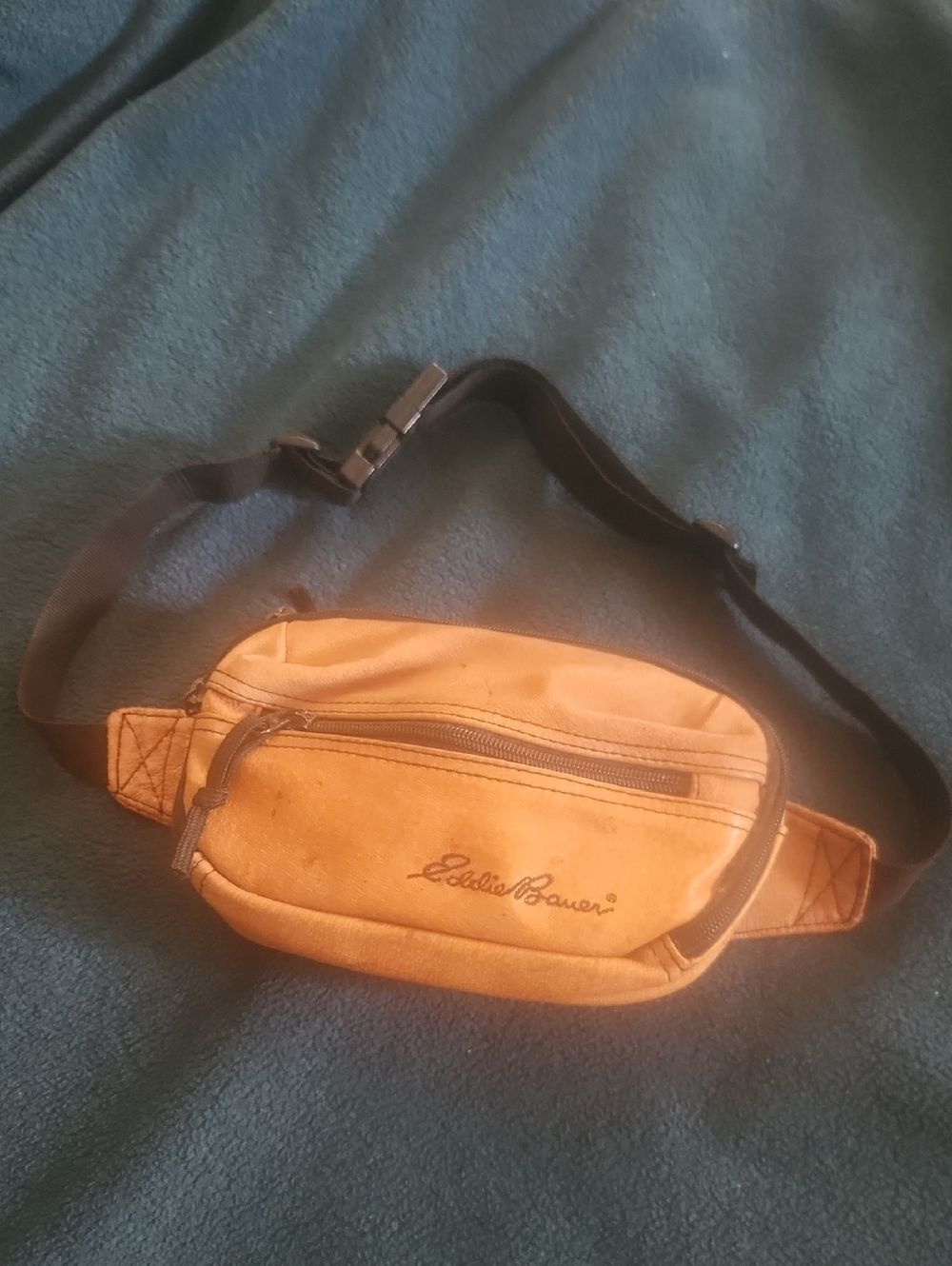 Vintage Eddie Bauer Leather Fanny Pack